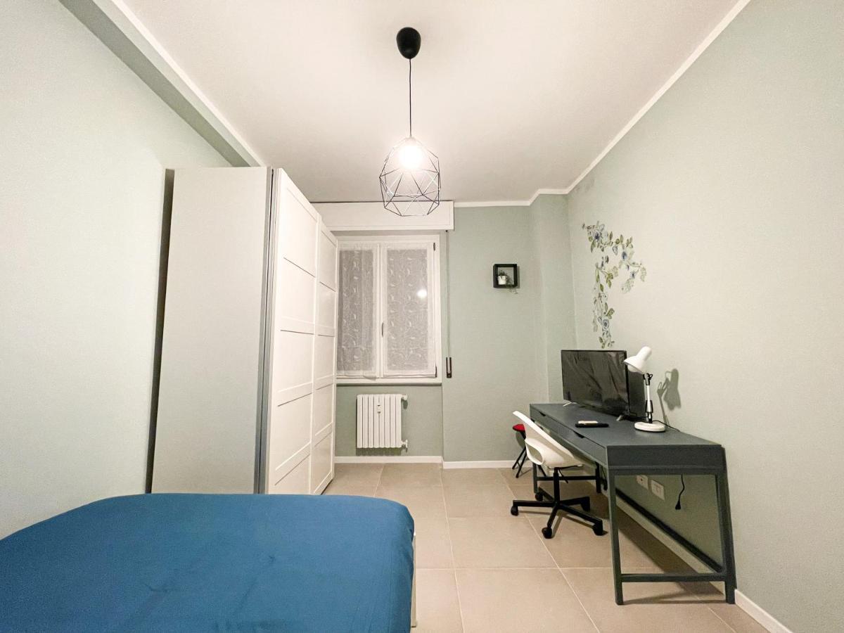 Accogliente Camera A Milano Buitenkant foto